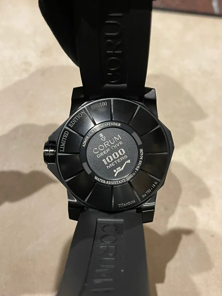 Corum Admiral's Cup Seafender Deep Hull Dive Cup Seafender